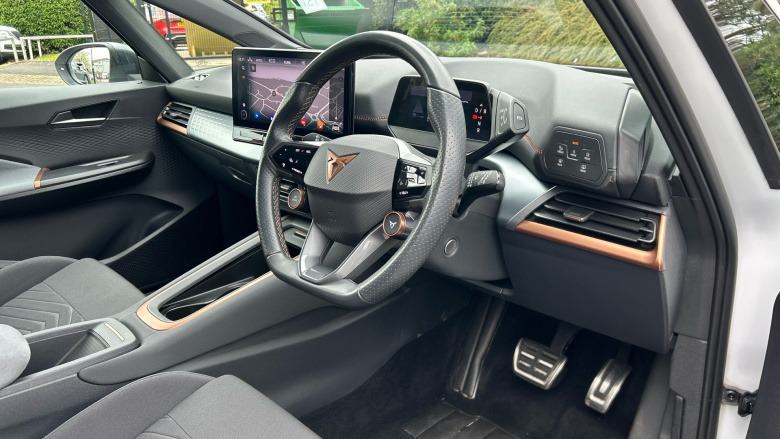 CUPRA Born 169kW e-Boost V2 58kWh 5dr Auto Electric Hatchback